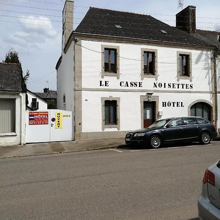 Le casse noisettes Hotel Gourin Eksteriør billede